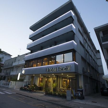 Hotel Sole Cattolica Esterno foto