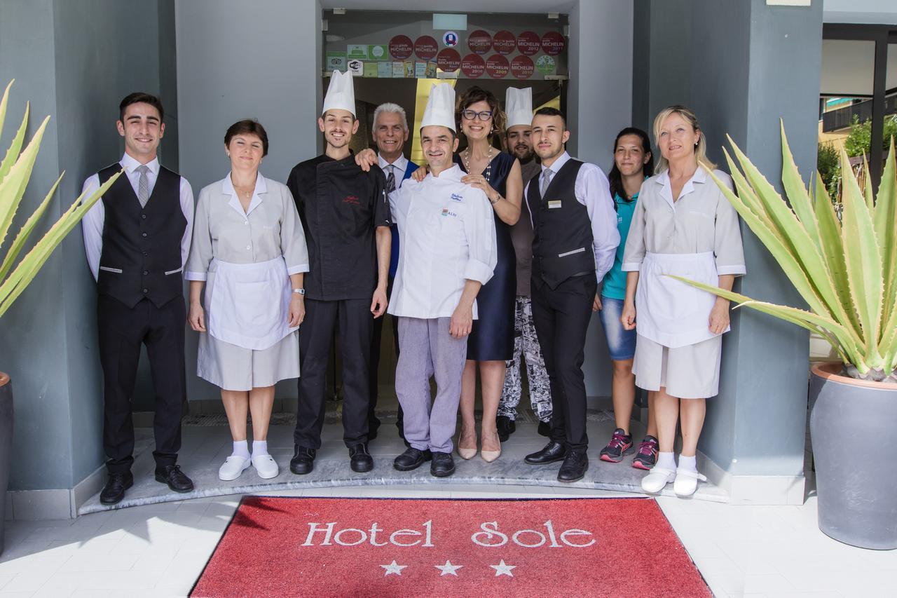 Hotel Sole Cattolica Esterno foto